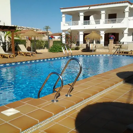 Apartmán Apartamentos Turisticos Los Llanos *