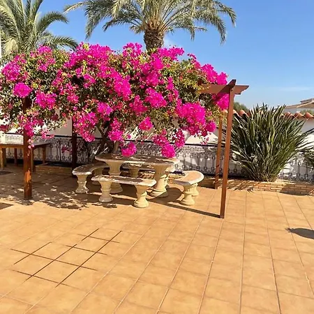 Turisticos Llanos Apartmán *